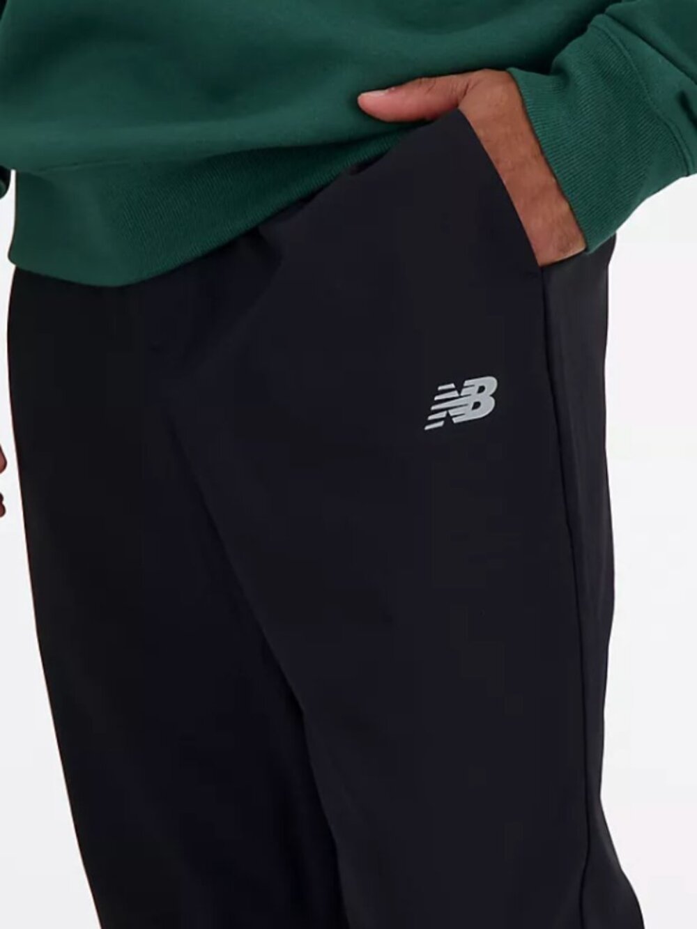New Balance Men's Black AC Tapered Athletic Jogger